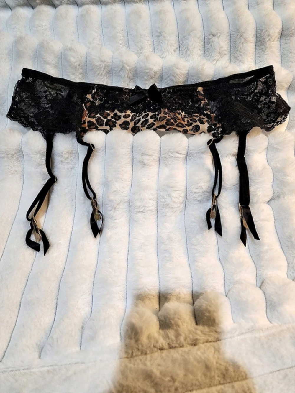 Victoria's Secret ✨️Very Sexy✨️ Garter Belt--M/Lg